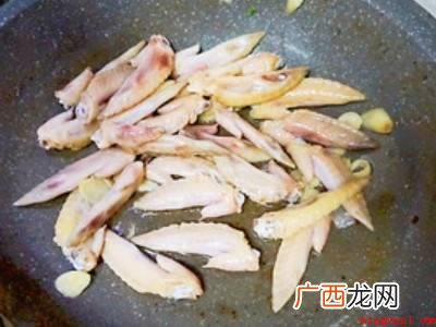 鸡翅尖怎么烧好吃又简单的具体操作步骤 鸡翅尖怎么烧好吃又简单