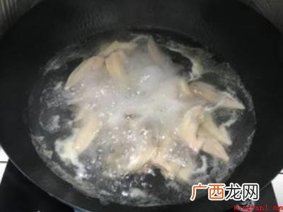鸡翅尖怎么烧好吃又简单的具体操作步骤 鸡翅尖怎么烧好吃又简单