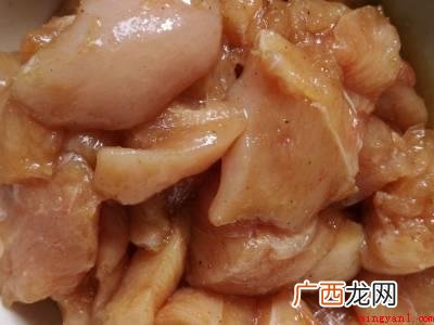 怎样炸鸡块的具体操作步骤 怎样炸鸡块