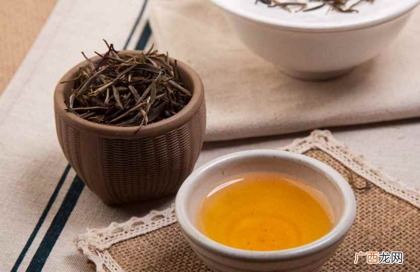 乌龙茶是红茶还是青茶