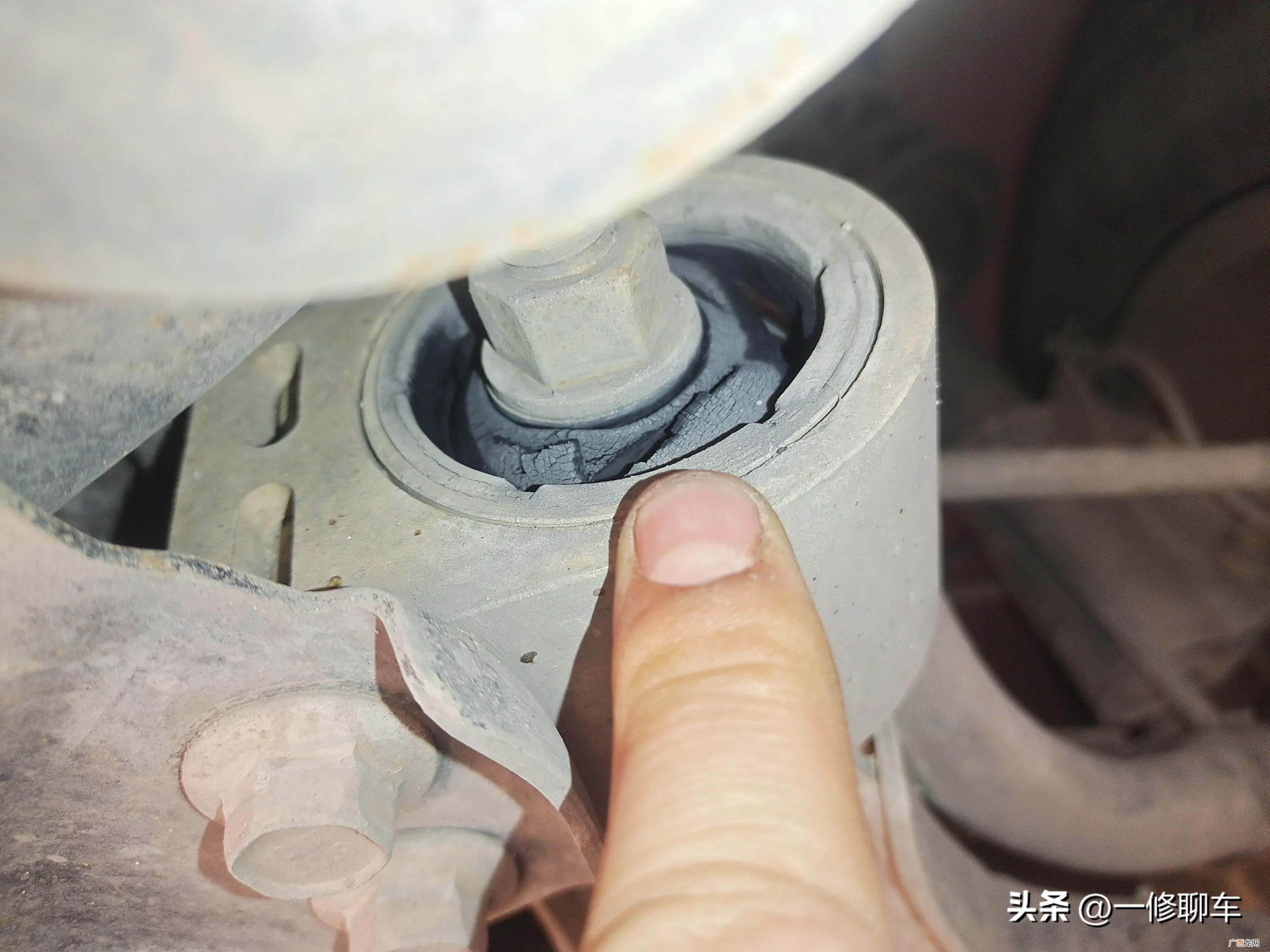等红灯车子抖动感明显是什么原因 车子抖动感明显是什么原因