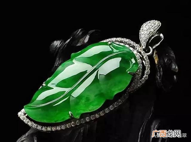 缅甸翡翠是如何形成的 缅甸翡翠的产出特征