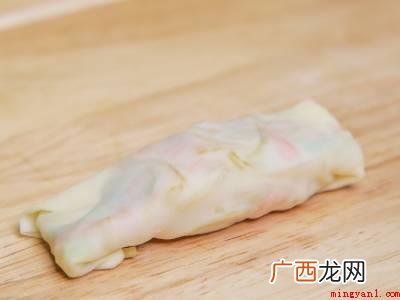 用饺子皮能做什么美食的具体操作步骤 用饺子皮能做什么美食