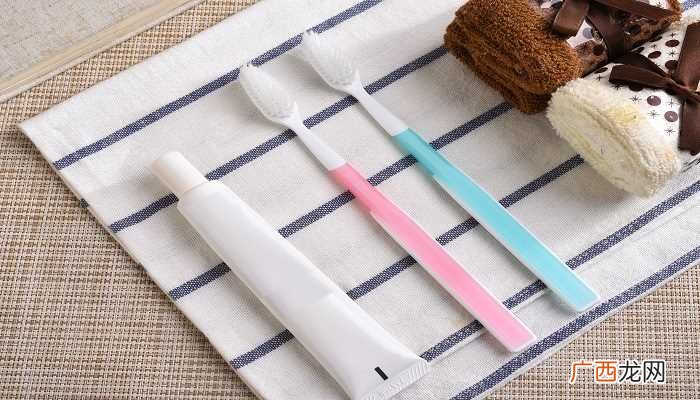 民航旅客禁止随身携带和托运物品目录 牙膏能上飞机吗