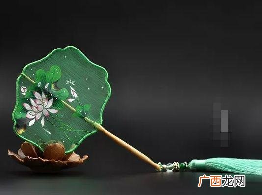 白羊座的清新淡雅，金牛座脱俗韵味 十二星座专属古风扇子
