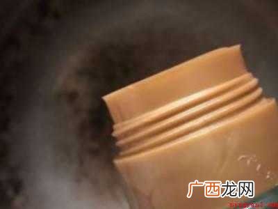 高压锅严重烧糊了怎么清洗