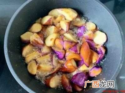 青椒炒什么具体操作步骤 青椒炒什么