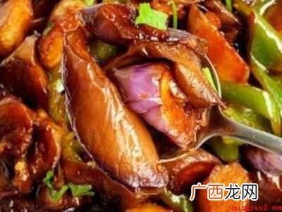 青椒炒什么具体操作步骤 青椒炒什么