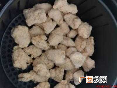 油炸冷冻食品技巧的具体操作步骤 油炸冷冻食品技巧