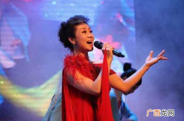 个人生活李娜别墅歌手李娜曾以一首高亢的《青藏高原》声震乐坛 青藏高原原唱是谁