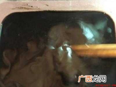 一包黑凉粉放多少碗水的操作步骤 一包黑凉粉放多少碗水