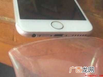 苹果手机进水黑屏怎么办的具体操作步骤 苹果手机进水黑屏怎么办