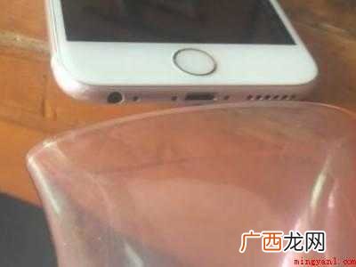 苹果手机进水黑屏怎么办的具体操作步骤 苹果手机进水黑屏怎么办