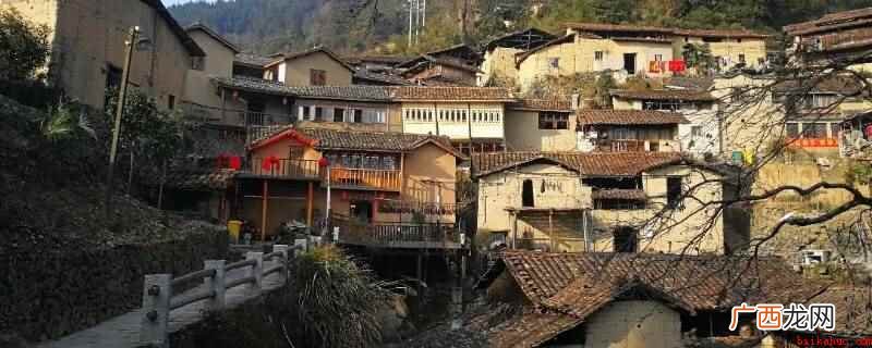 斋坛乡吊坛村是第三批全国传统村落,古村落吊坛海拔625米 吊坛村有旅居老人吗