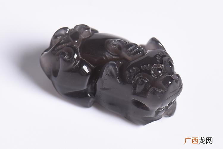 佩戴的好处和禁忌 黑曜石千万不能乱戴
