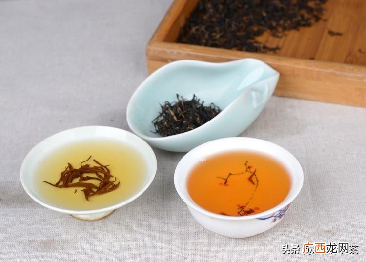 红茶为什么不是redtea而叫blacktea