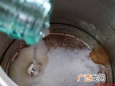 清除水壶的水垢的方法的具体操作步骤 清除水壶的水垢的方法