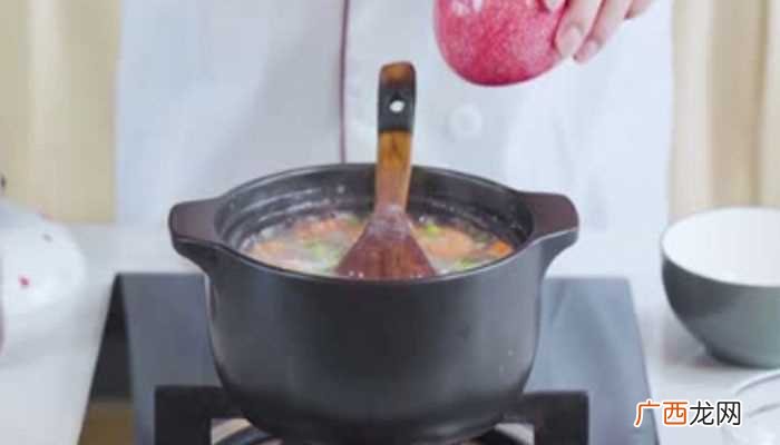 榨菜炒鸡蛋怎么做好吃 榨菜炒鸡蛋的做法
