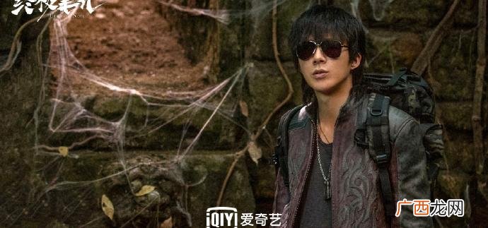 张起灵和张日山谁年龄更大 张日山和张起灵的关系
