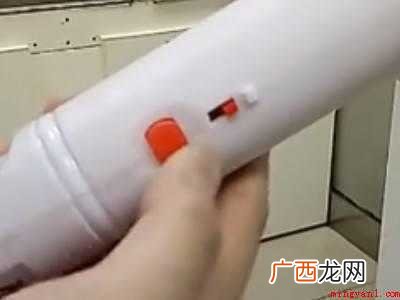电蚊拍正确使用方法的具体操作步骤 电蚊拍正确使用方法