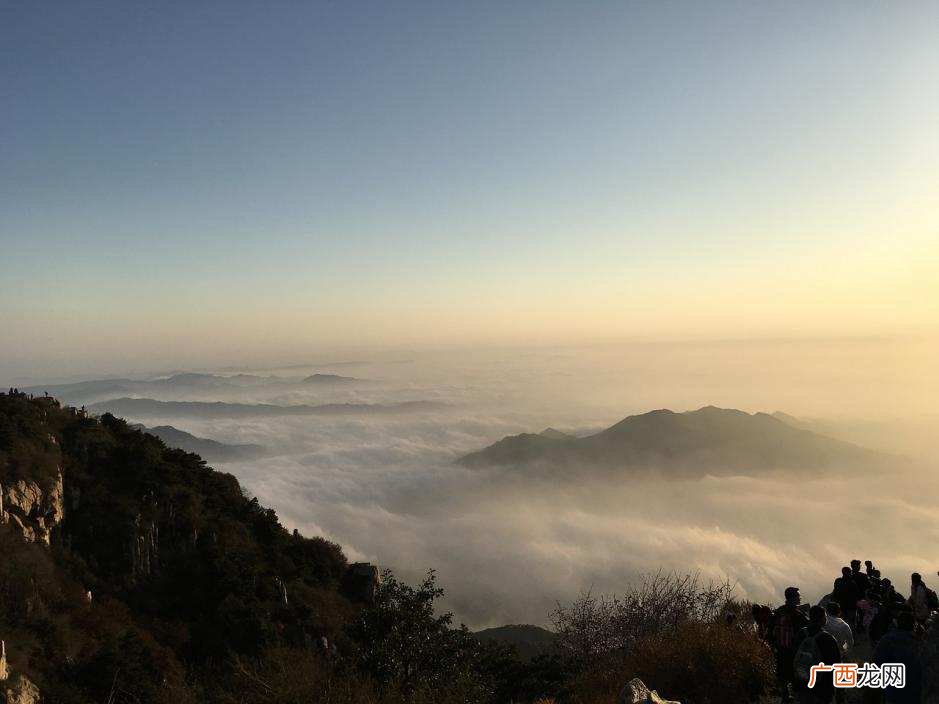 三山分别指的是什么山在什么地方 三山指哪三座山