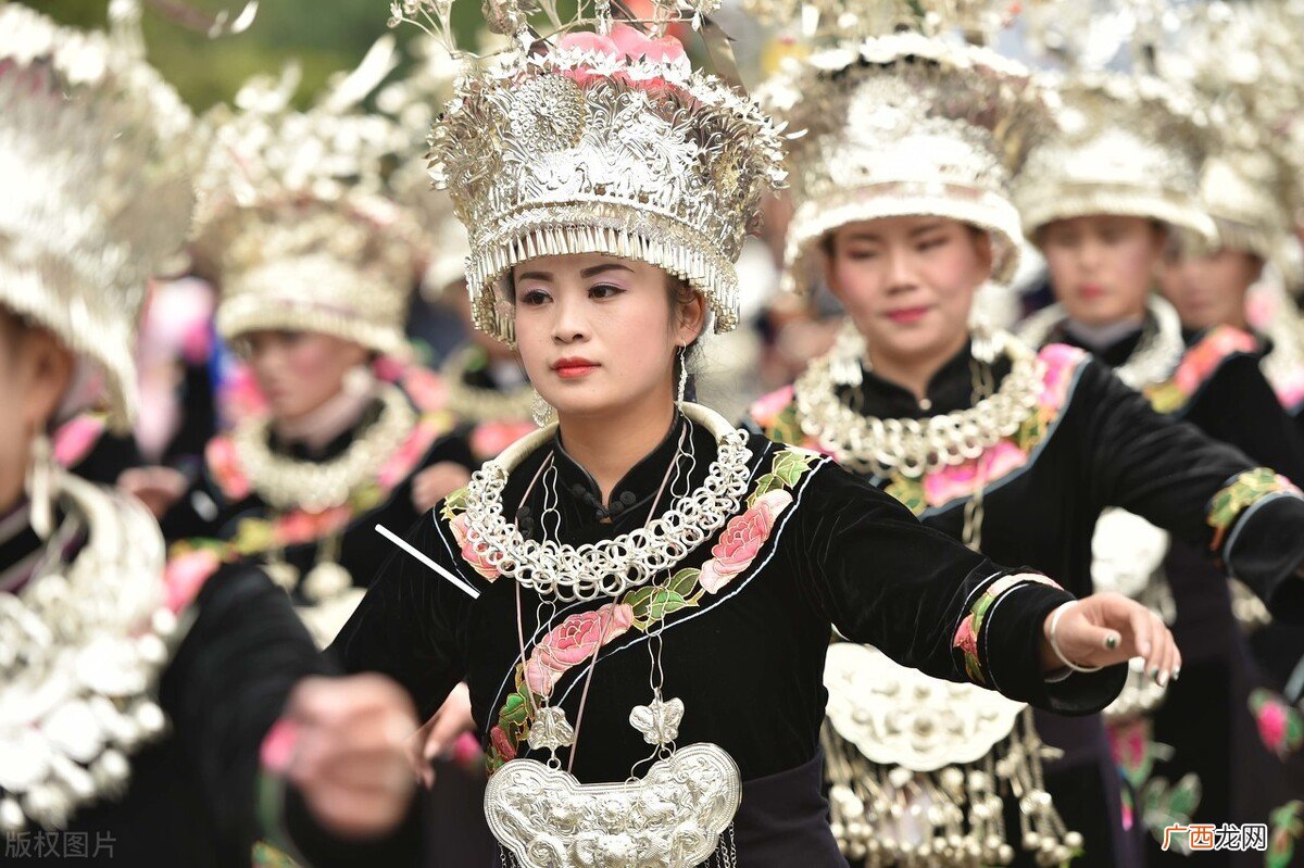 苗族十二支系 生苗族和熟苗族的区别