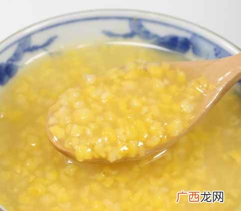 玉米糁粥一般熬15~20分钟左右就可以食用了 玉米糁粥熬多久