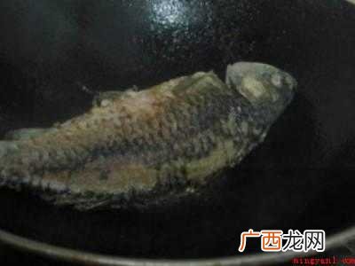 鱼一般炖多久就熟了的具体操作步骤 鱼一般炖多久就熟了