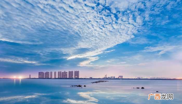 大江东去浪淘尽全诗原文 大江东去浪淘尽全诗
