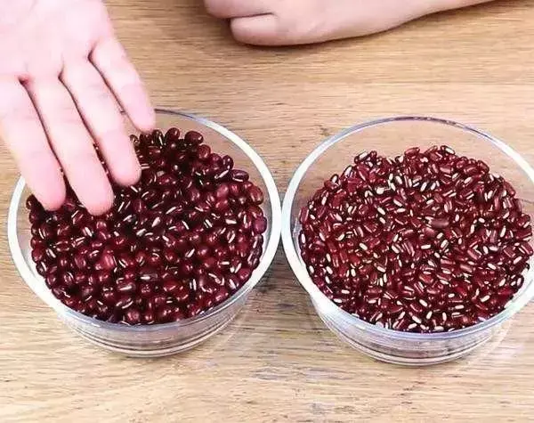 红豆和赤小豆有什么区别功效 红豆和赤小豆有什么区别
