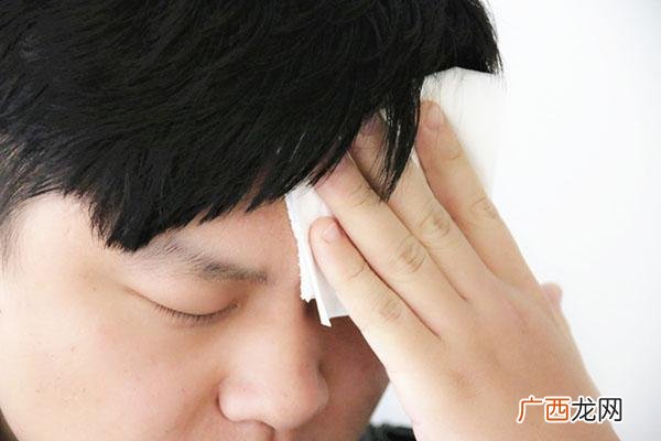 运动爱出汗是阴虚还是阳虚 运动出汗是排毒还是排湿