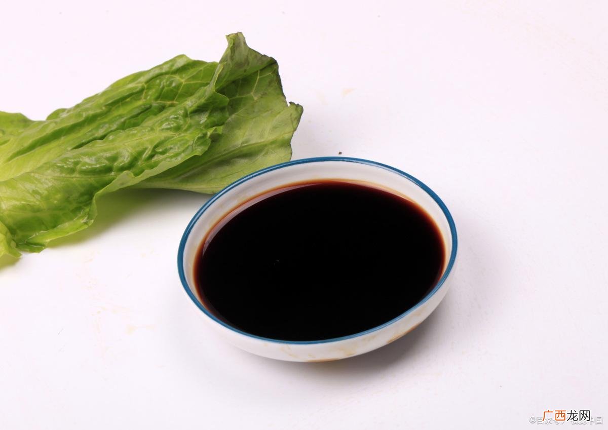 4点不同和用途分享 酱油生抽老抽有什么区别