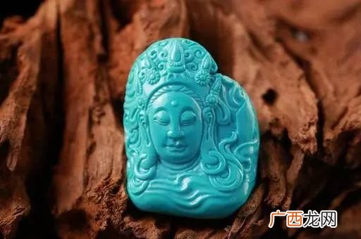 绿松石用什么油泡可以上色快 绿松石快速变色方法