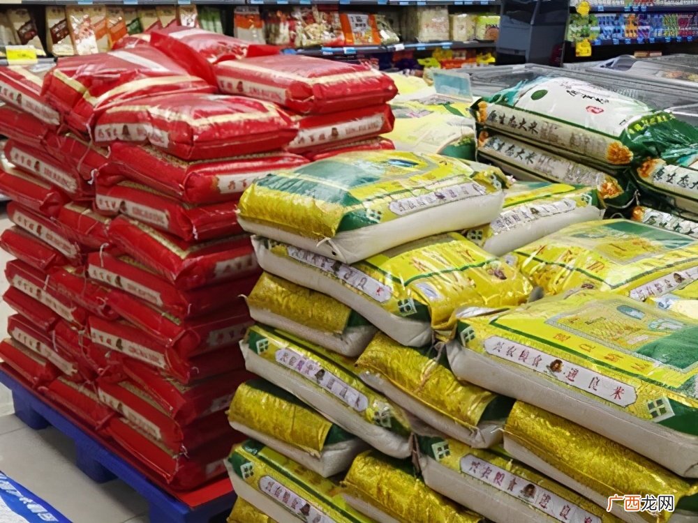 大米怎样挑选质量好的品牌米 怎样从包装袋上看大米好坏