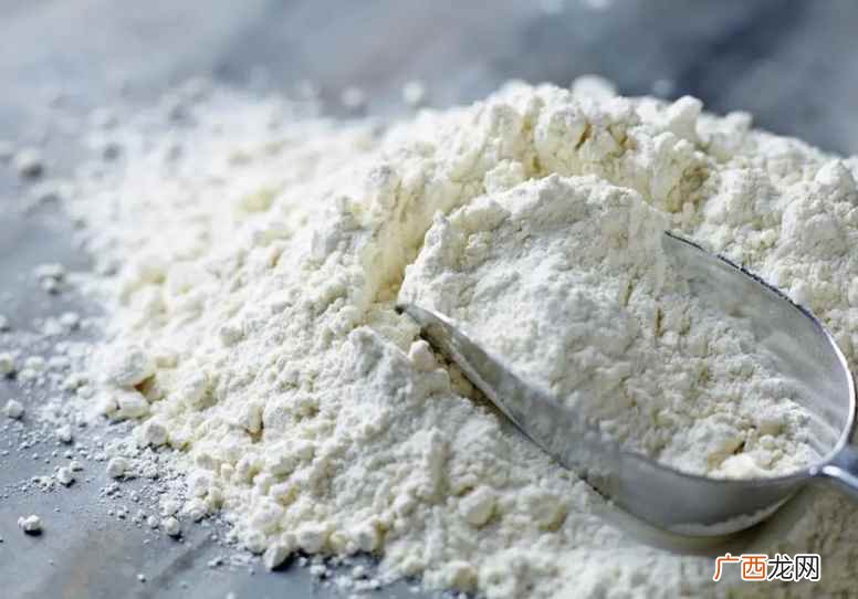低筋面粉跟蛋糕粉有什么区别 蛋糕粉和低筋粉有啥区别