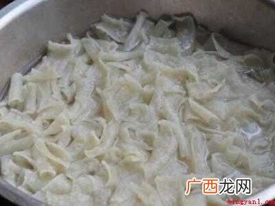 面皮怎么泡开的具体操作步骤 面皮怎么泡开
