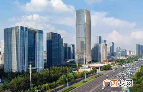济南旅游景点趵突泉旅游第一站 济南邮政编码是多少