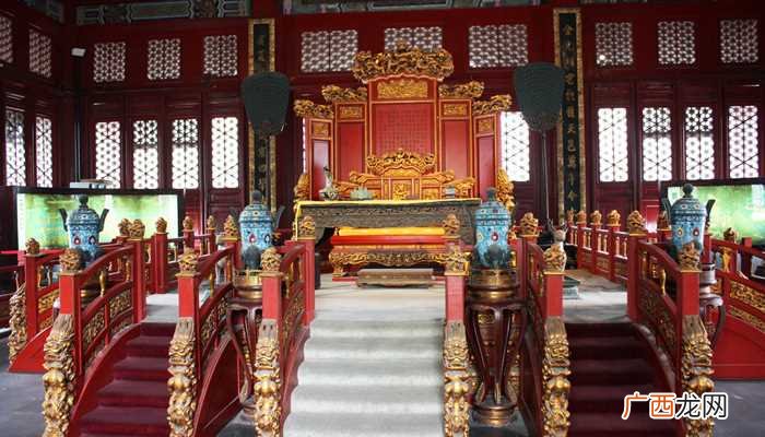 正大光明的牌匾悬挂在北京故宫乾清宫正殿 正大光明匾在哪个殿