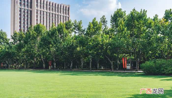 大连外国语大学怎么样 大连外国语大学是几本