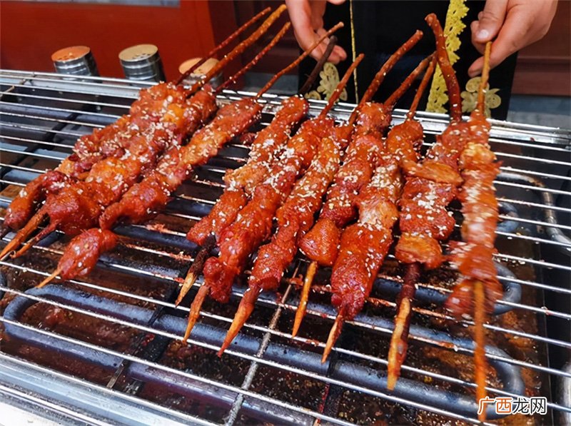 羊肉串是哪里的特产 羊肉串是哪里发明的