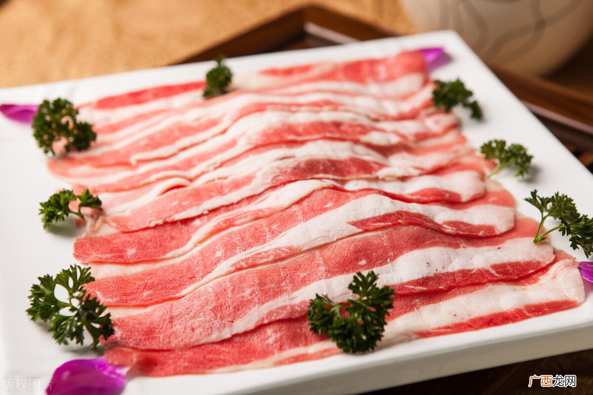 是什么肉做的，什么部位切的 肥牛是牛的哪个部位