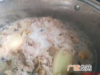 柴鸡怎么做才容易炖烂的具体操作步骤 柴鸡怎么做才容易炖烂