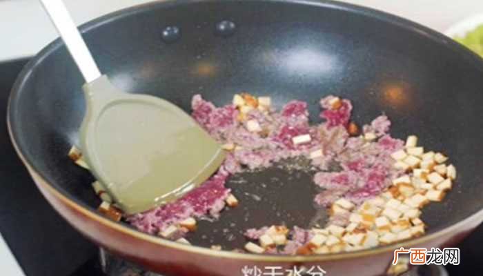 芹菜的做法 粉皮炒鸡蛋