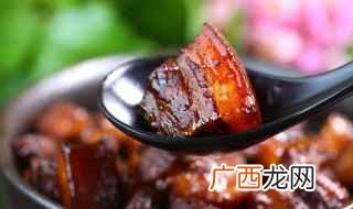 红烧肉烧土豆的做法 红烧肉炖土豆家常做法