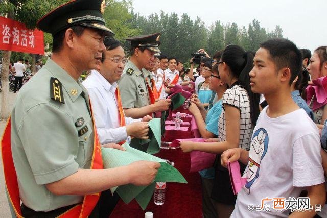 不是直接专升本，但有优势 大专生当兵回来直接专升本吗