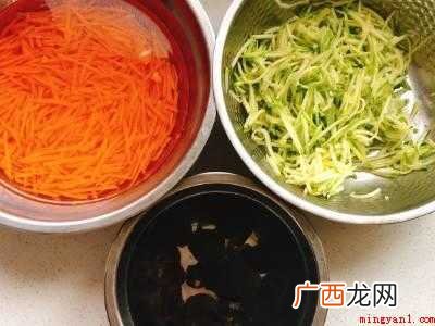 素饺子馅怎么调的具体操作步骤 素饺子馅怎么调