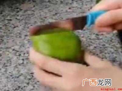 文冠果怎么吃的具体操作步骤 文冠果怎么吃