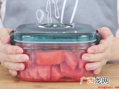 西瓜可以做什么甜品的具体操作步骤 西瓜可以做什么甜品