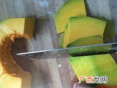 南瓜怎么切丝的具体操作步骤 南瓜怎么切丝