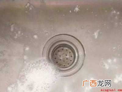 水槽堵了不能下水怎么办